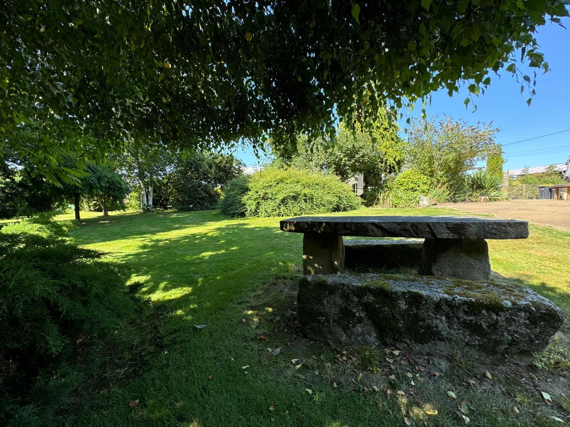 La Maison D'Amelie La Chapelle-Saint-Aubert Eksteriør billede